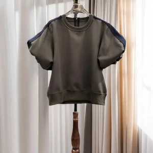 KUSAHIKI French Contrasting Splicing Round Neck Puff Sleeve T-shirt for Women's 2025 Summer Niche Fashion Top
